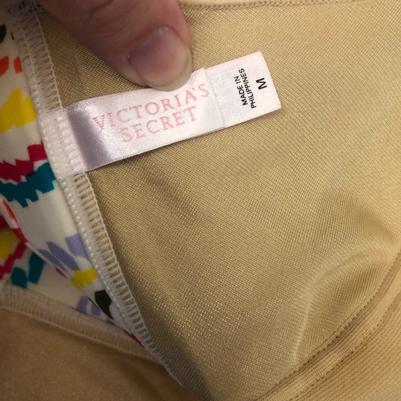 Victoria’s Secret Halter Bikini Top Medium - Picture 6 of 7